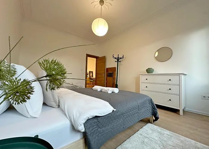 דירה Spacious Bright Cozy 2bdr Fast Wi-fi Next To Park סופיה