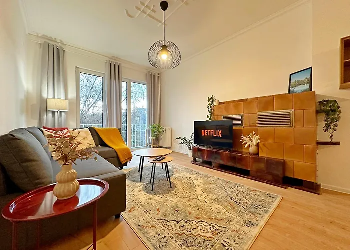 Spacious Bright Cozy 2bdr Fast Wi-fi Next To Park דירה