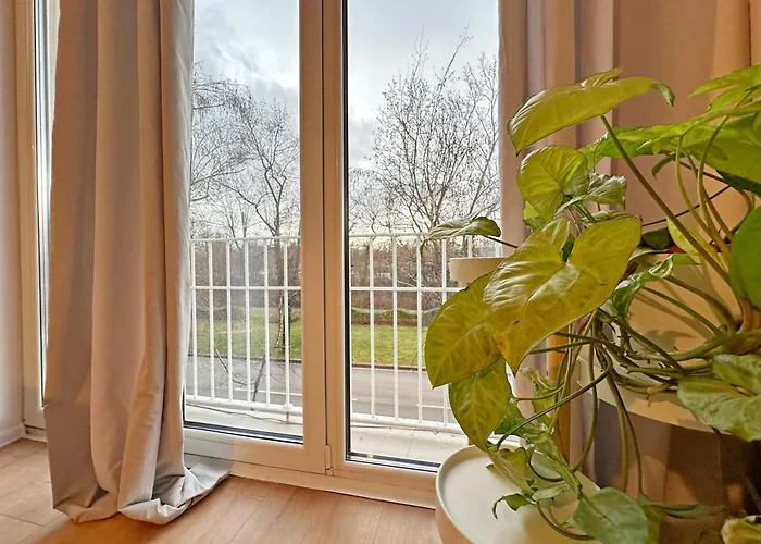 Spacious Bright Cozy 2bdr Fast Wi-fi Next To Park דירה סופיה