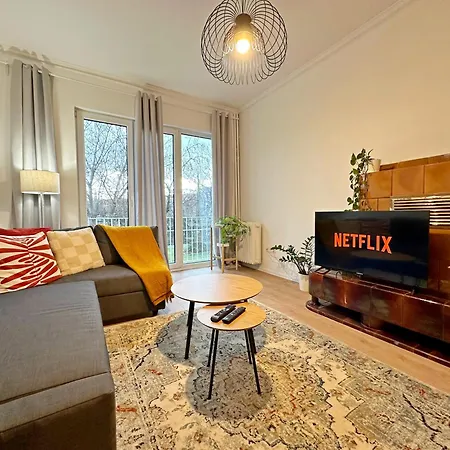 Apartamento Spacious Bright Cozy 2bdr Fast Wi-fi Next To Park Sófia