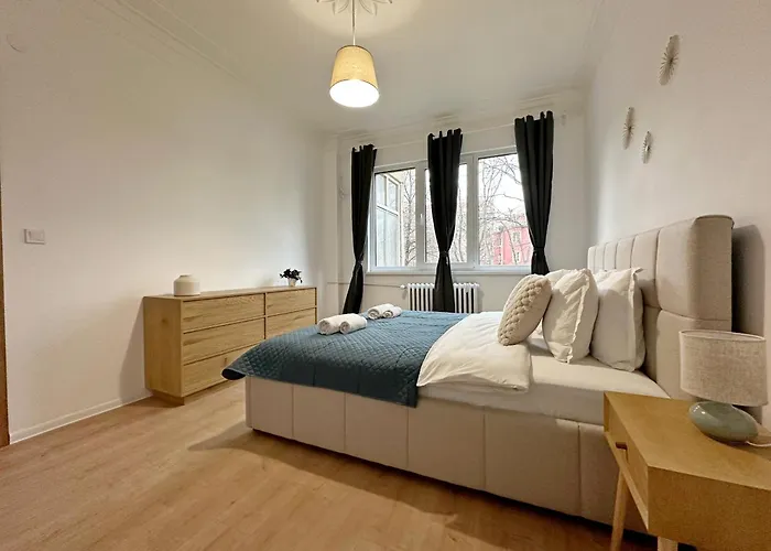 Spacious Bright Cozy 2bdr Fast Wi-fi Next To Park Sofia