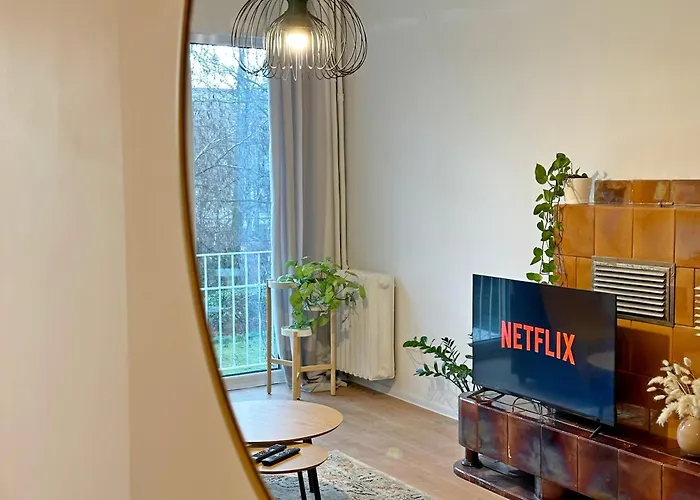 Spacious Bright Cozy 2bdr Fast Wi-fi Next To Park Appartamento Sofia