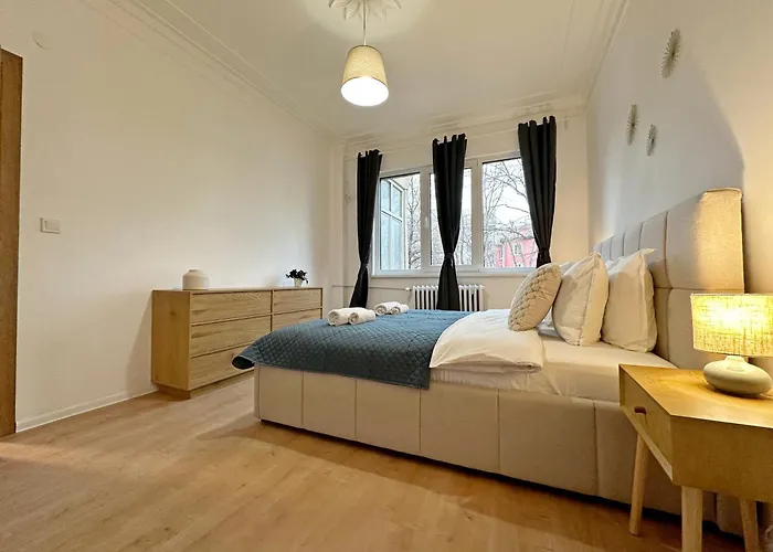 Appartamento Spacious Bright Cozy 2bdr Fast Wi-fi Next To Park