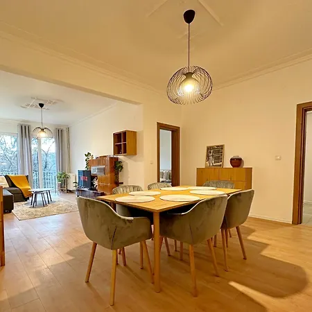 Spacious Bright Cozy 2bdr Fast Wi-fi Next To Park Apartament Sofia