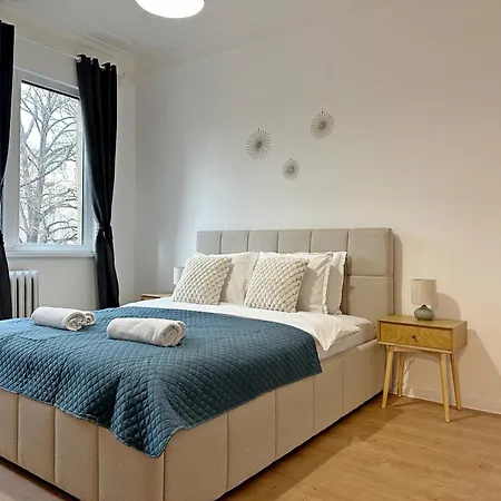 Spacious Bright Cozy 2bdr Fast Wi-fi Next To Park Apartament Sofia