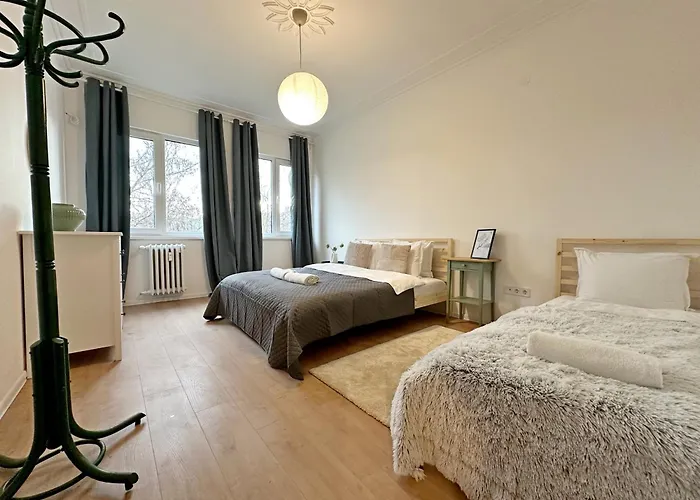 Lejlighed Spacious Bright Cozy 2bdr Fast Wi-fi Next To Park Sofia